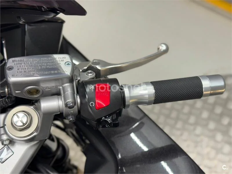 Honda VFR 800 – Vista 5