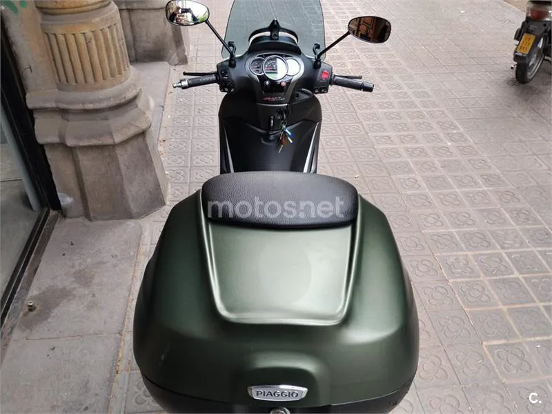 Piaggio Beverly – Vista 16