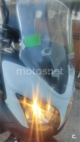 Suzuki V-Strom 650 – Vista 3