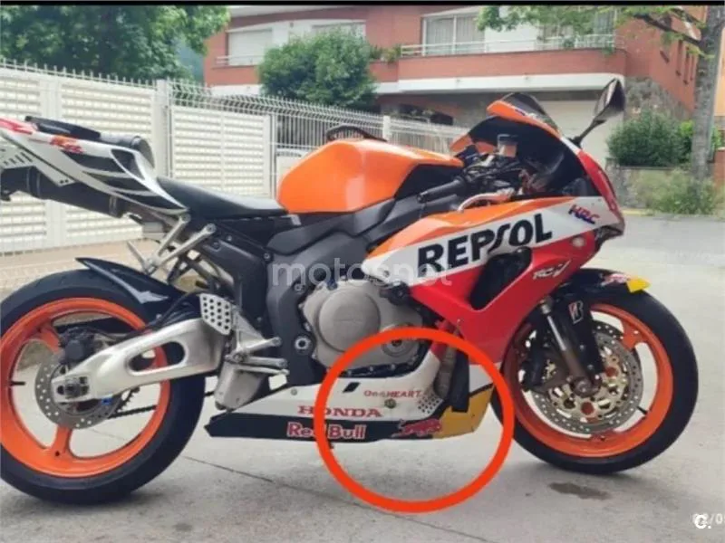 Honda CBR1000RR Fireblade - Vista 12
