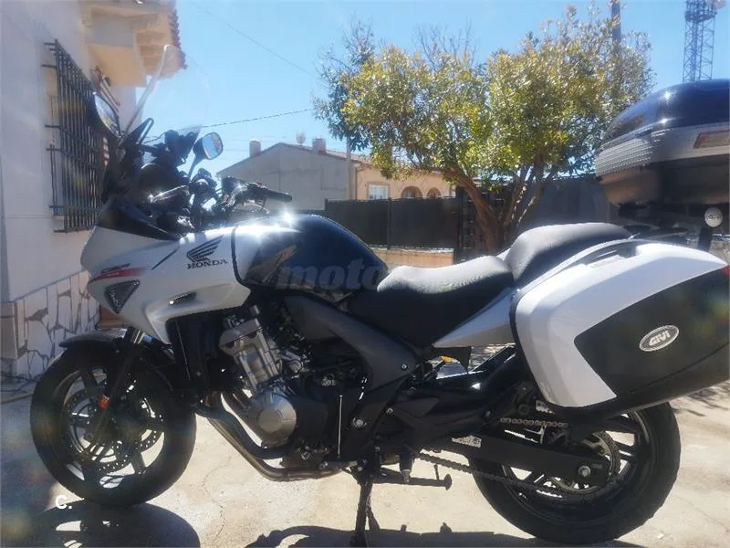 Honda CBF 600S – Vista 5