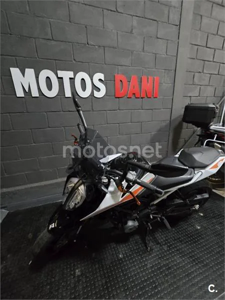 KTM 390 – Vista 6