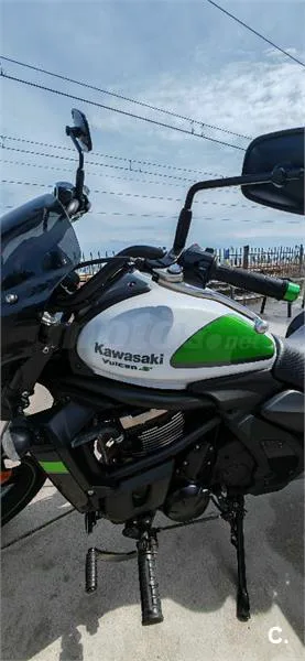 Kawasaki Vulcan S – Vista 3