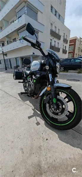 Kawasaki Vulcan S – Vista 4