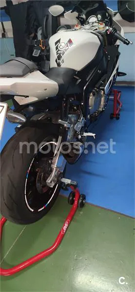 BMW S 1000 RR – Vista 4