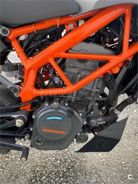 KTM 125 – Vista 5