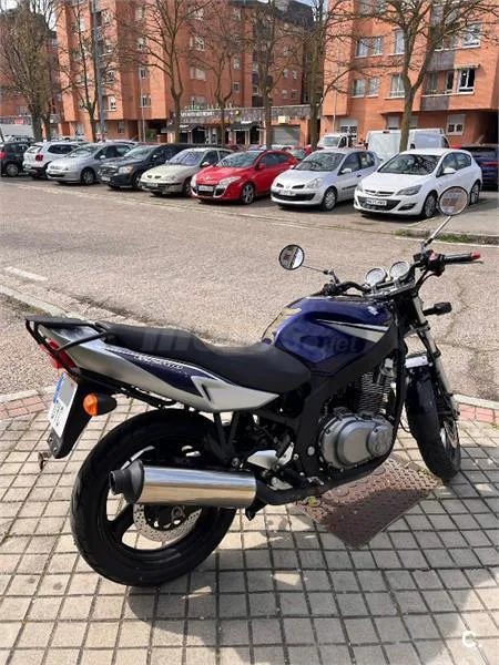 Suzuki GS 500 – Vista 7