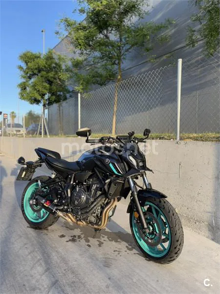 Yamaha MT-07 – Vista 5