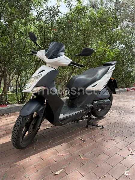 Kymco Agility City 125 – Vista 2