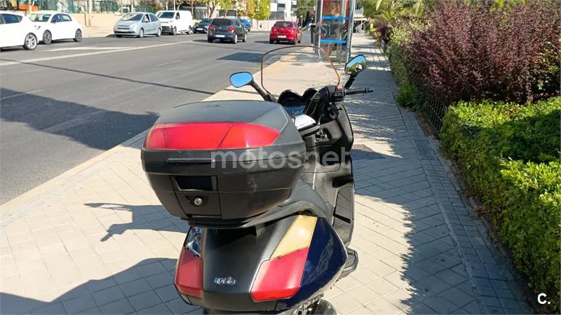 Aprilia Atlantic 125 - Vista 4