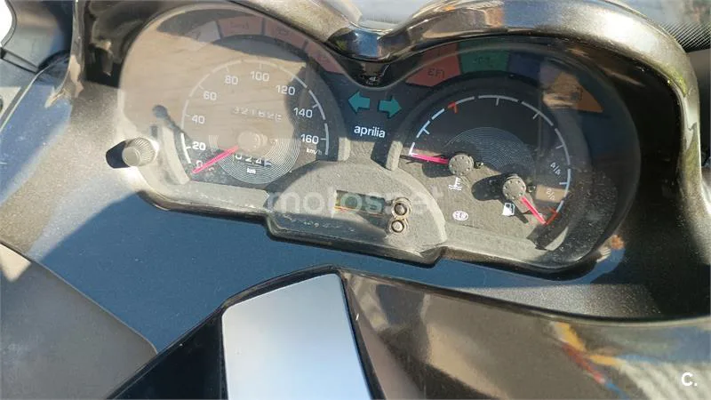 Aprilia Atlantic 125 - Vista 5