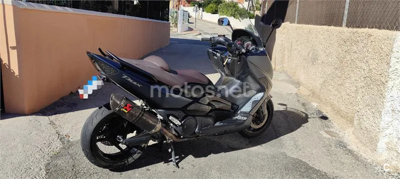 Yamaha TMAX 500 – Vista 10