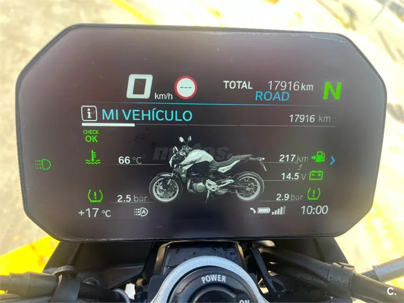 BMW F 900 R – Vista 9