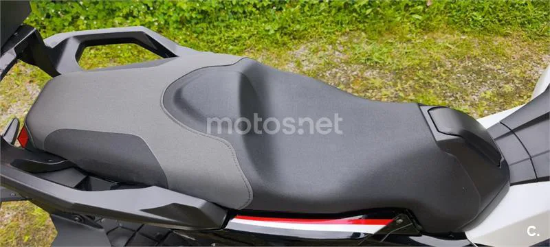 Honda X-ADV – Vista 5