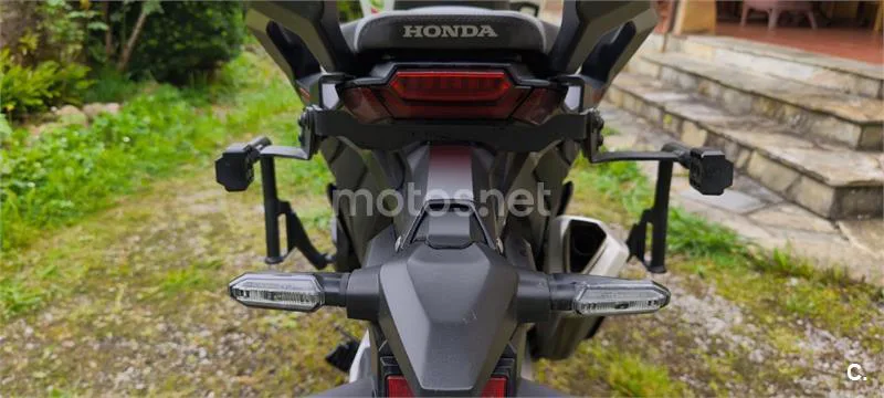 Honda X-ADV – Vista 10