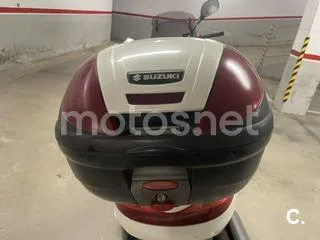 Suzuki Burgman 200 Executive – Vista 4