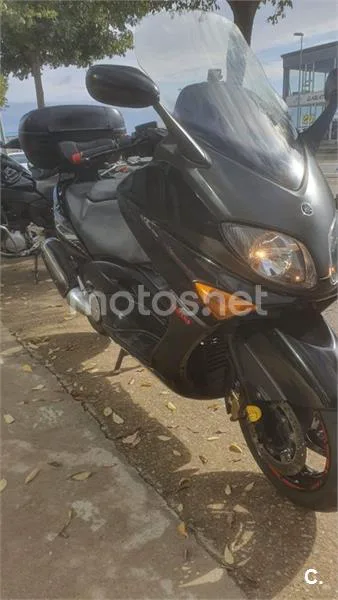 Yamaha TMAX 500 – Vista 4