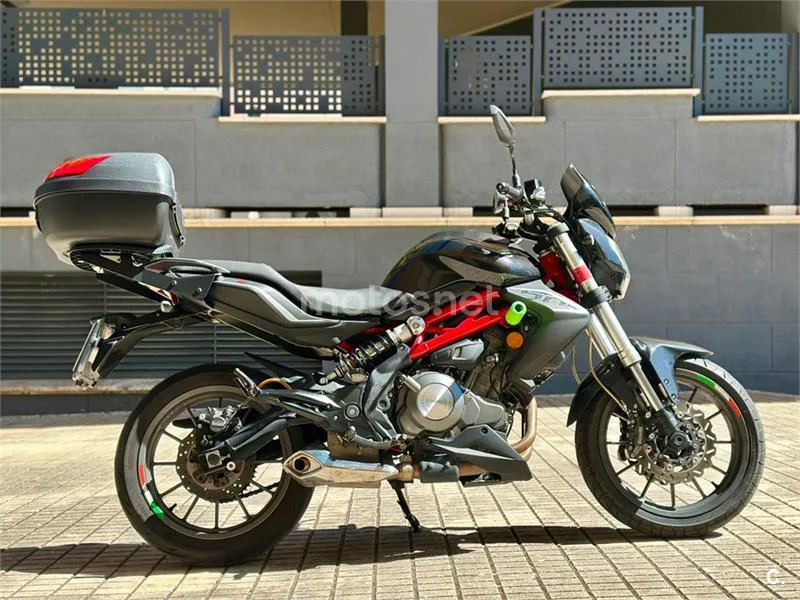 Benelli BN 302 – Vista 17
