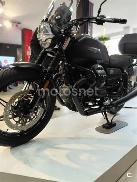 Moto Guzzi V7 – Vista 6