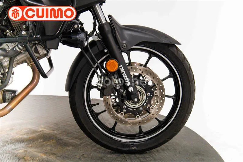 Suzuki V-Strom 650 – Vista 13