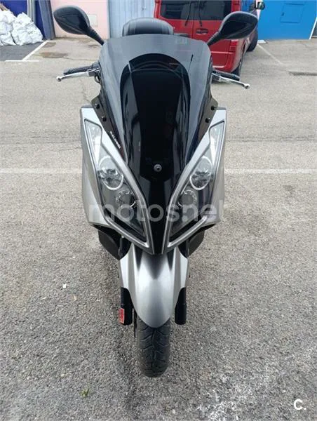 Kymco Super Dink 125 – Vista 13