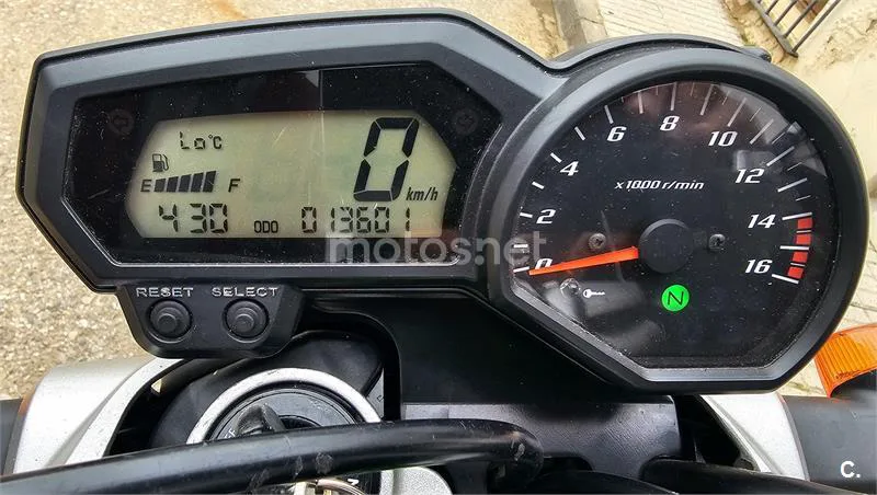 Yamaha FZ6 S S2 – Vista 4
