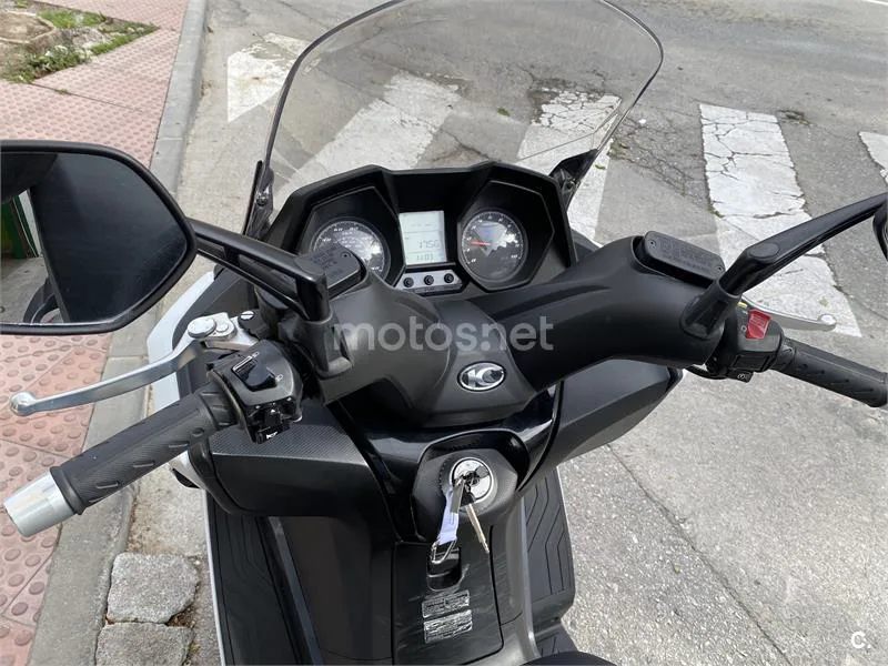 Kymco Super Dink 125 – Vista 13