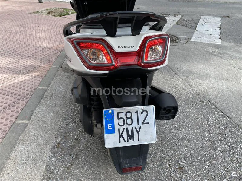 Kymco Super Dink 125 – Vista 16