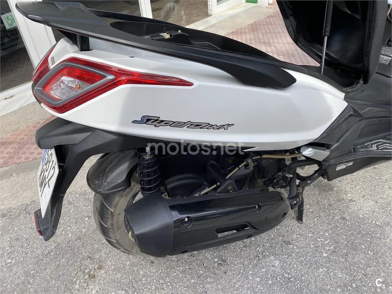 Kymco Super Dink 125 – Vista 17