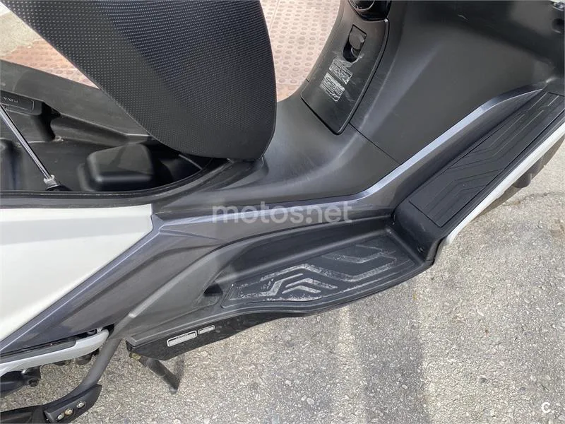 Kymco Super Dink 125 – Vista 18