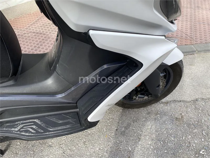 Kymco Super Dink 125 – Vista 19