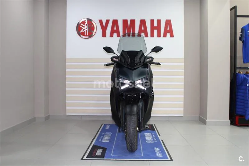 Yamaha XMAX 300 – Vista 3