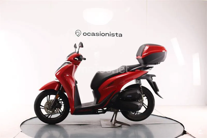 Honda SH 125i – Vista 4