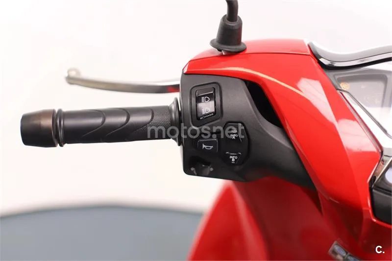 Honda SH 125i – Vista 7