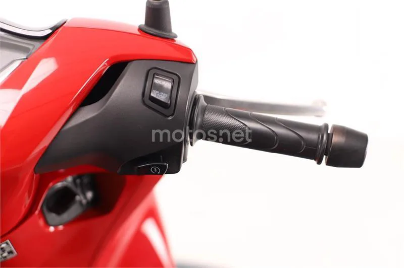 Honda SH 125i – Vista 9