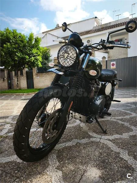 Triumph Scrambler 900 – Vista 7