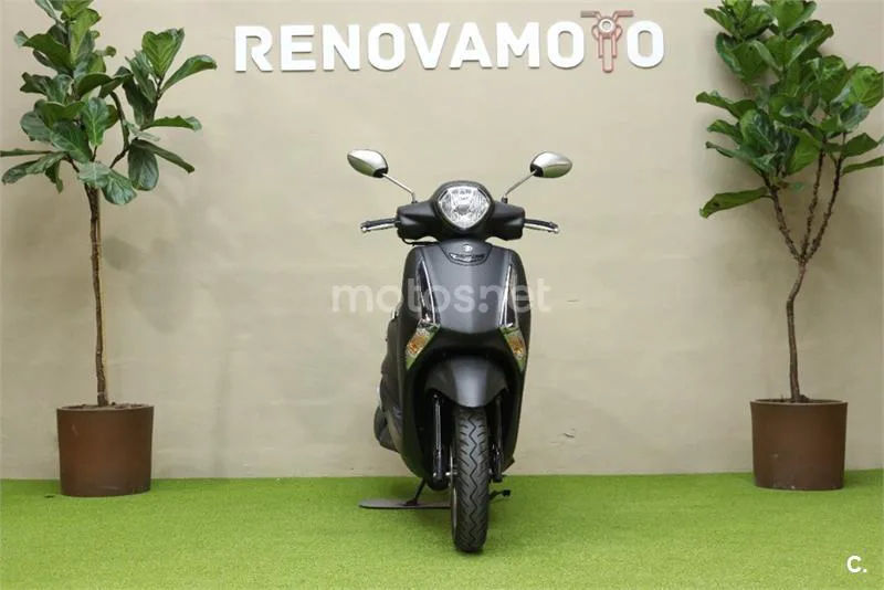 Yamaha D'elight 125 – Vista 5