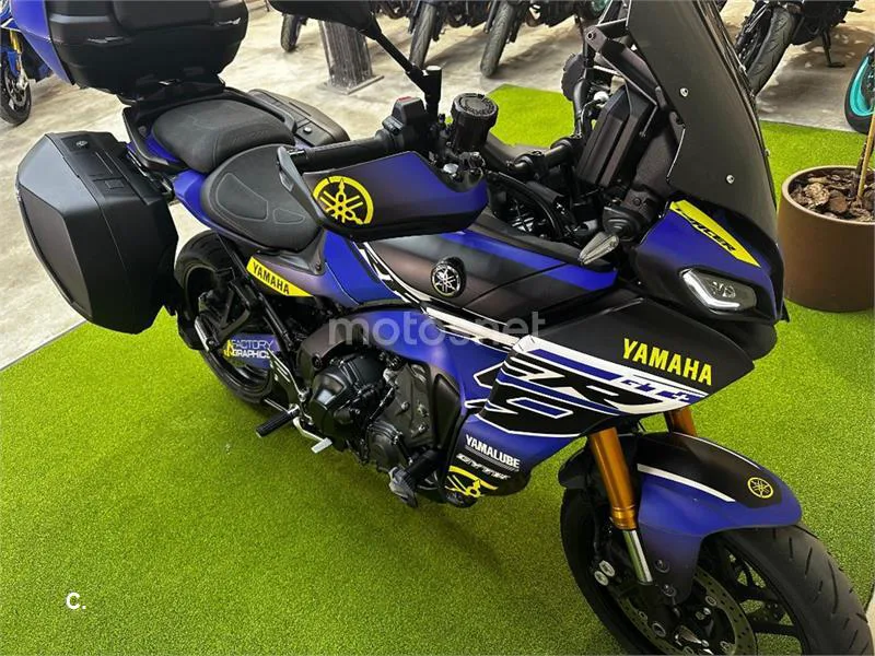 Yamaha Tracer 9 – Vista 9