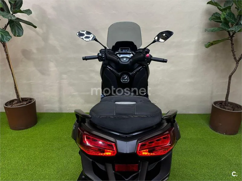 Yamaha XMAX 125 – Vista 9