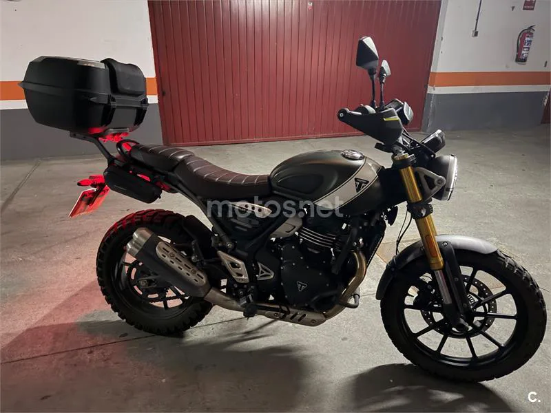Triumph Scrambler 400 X – Vista 7