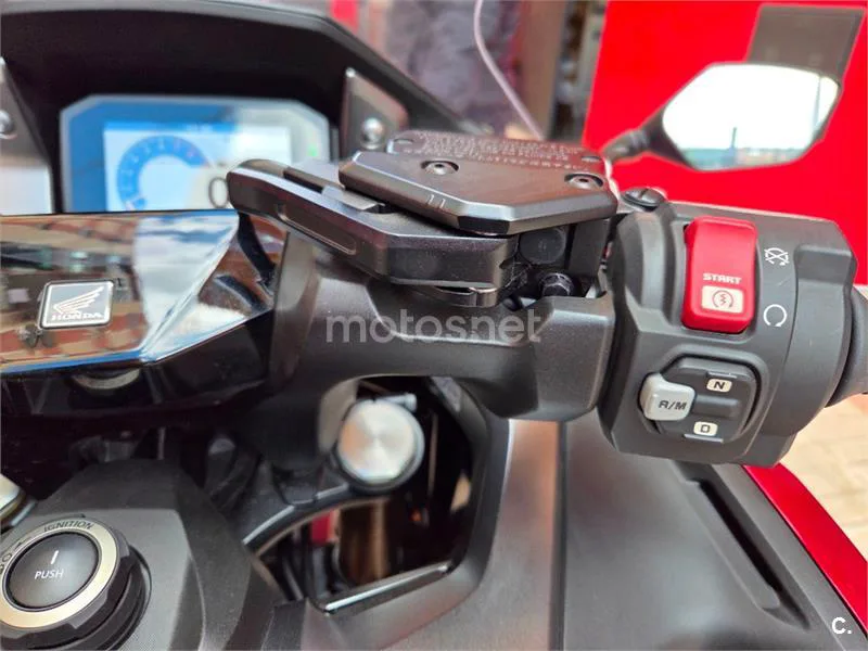 Honda Forza 750 – Vista 6