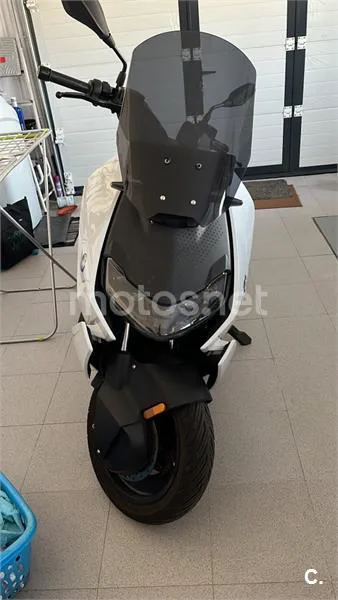 BMW CE 04 – Vista 2
