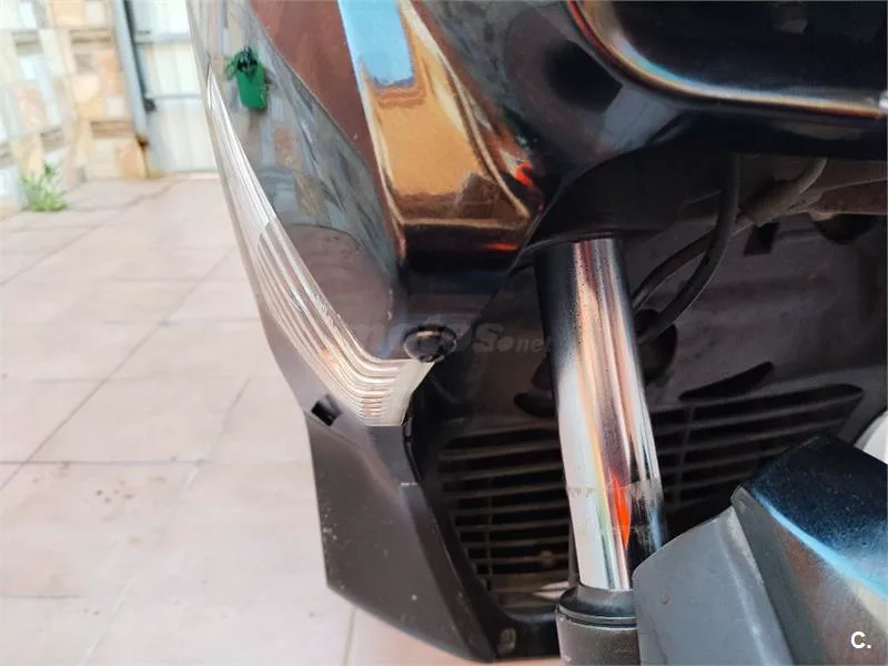 Yamaha XMAX 250 – Vista 7