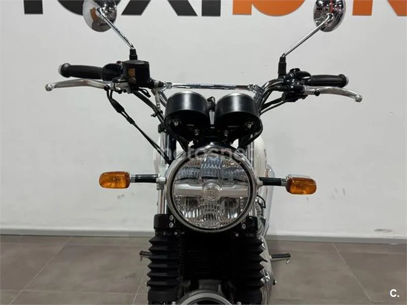 Royal Enfield Interceptor 650 – Vista 9