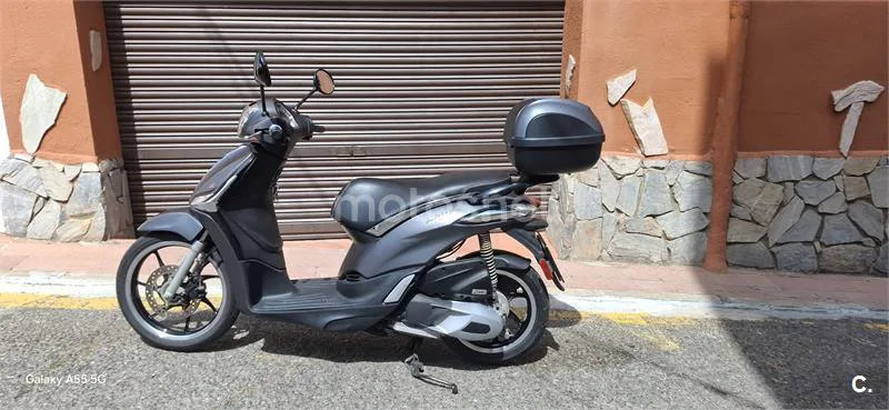 Piaggio LIBERTY – Vista 2