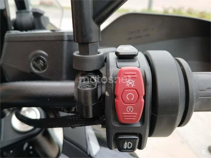 CFMOTO 800MT – Vista 14