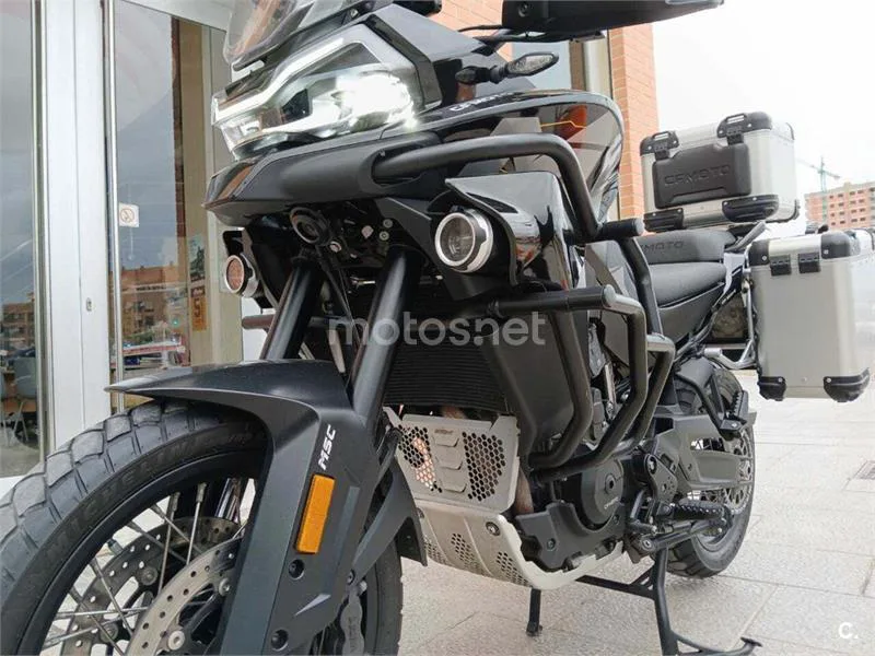 CFMOTO 800MT – Vista 6