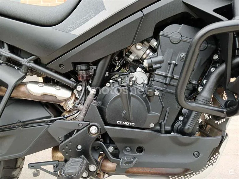 CFMOTO 800MT – Vista 9