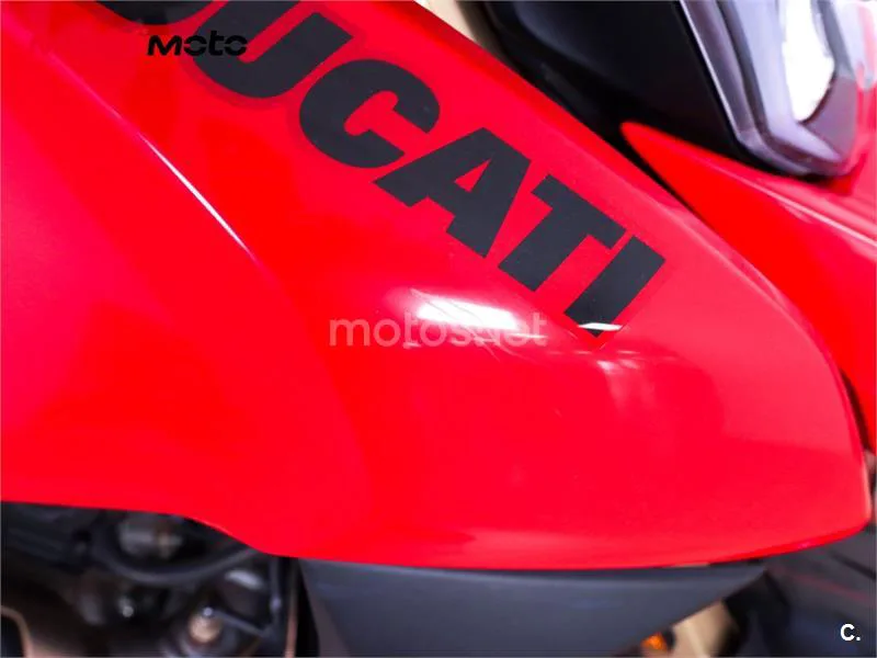 Ducati Hypermotard – Vista 16