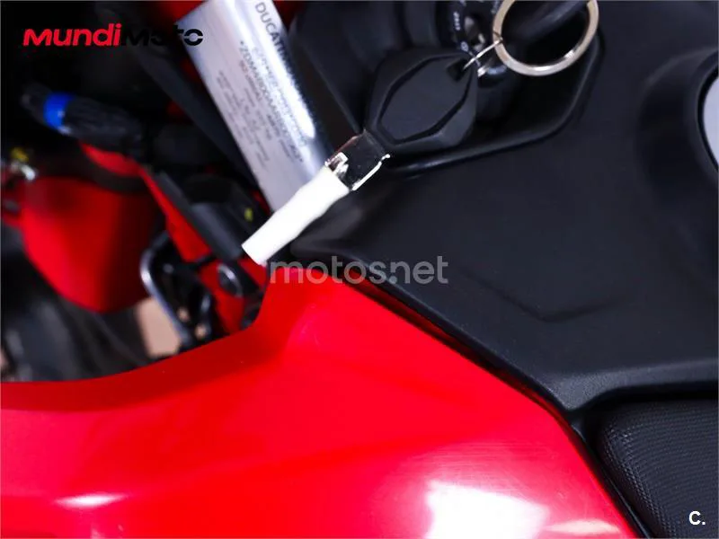 Ducati Hypermotard – Vista 22